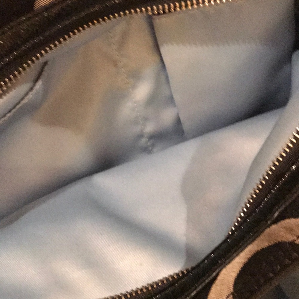 Coach purse - Picture 4 of 5